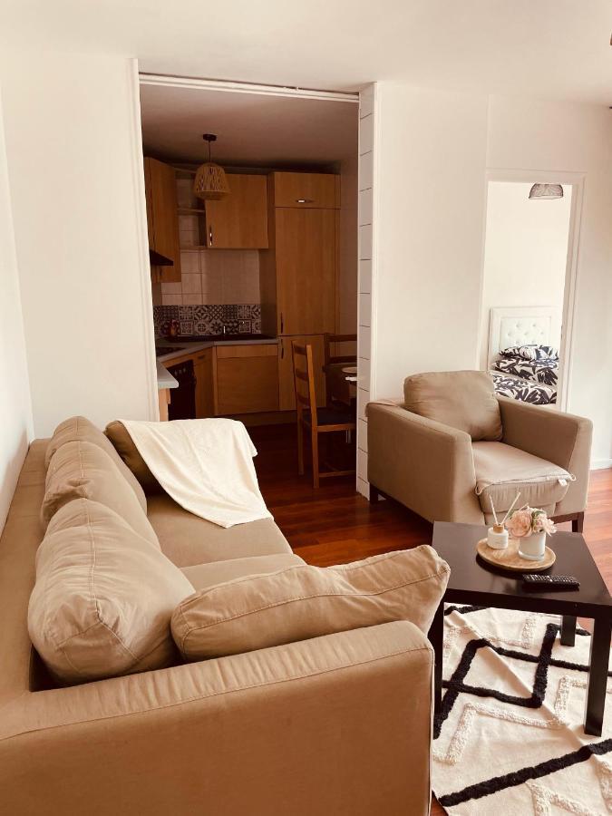 Appartement 2 Chambres Avec Parking Prive Gratuit ดีจอง ภายนอก รูปภาพ